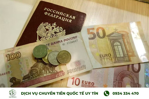 Có nhiều nhu cầu chuyển tiền qua Nga hiện nay