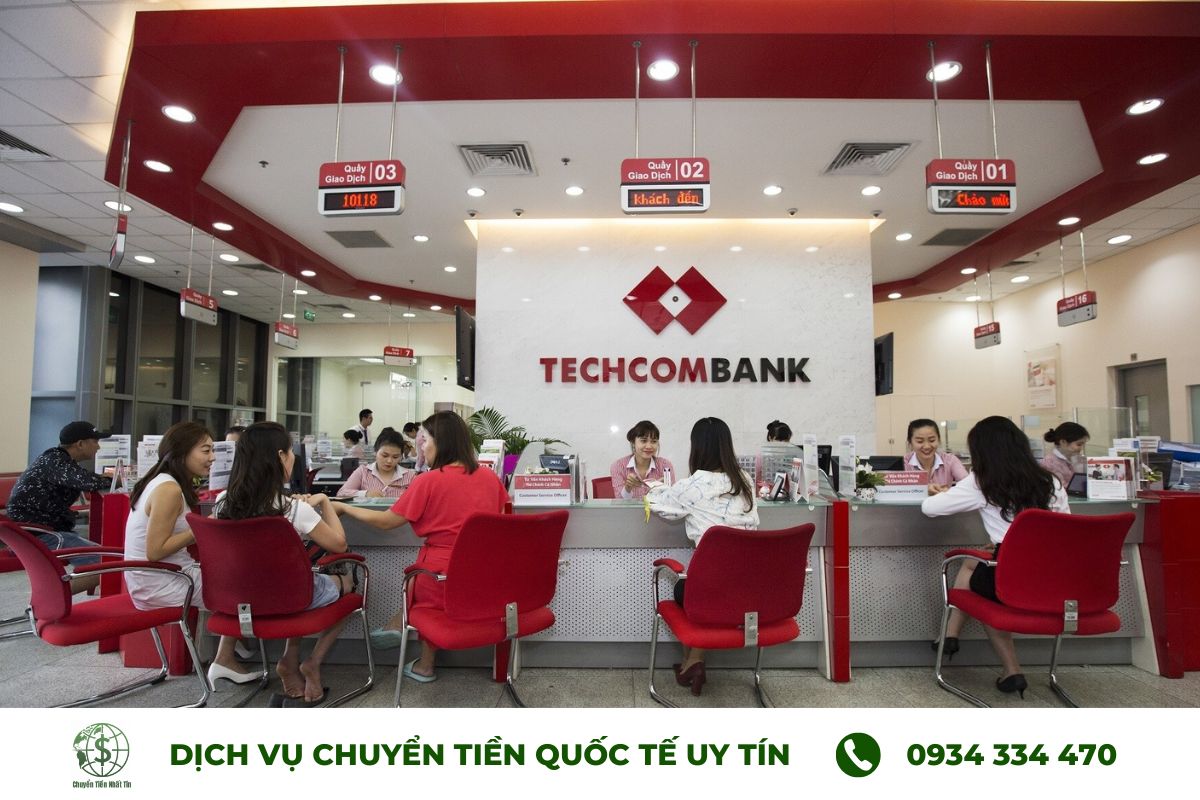 Chuyển tiền sang Hungary thông qua ngân hàng