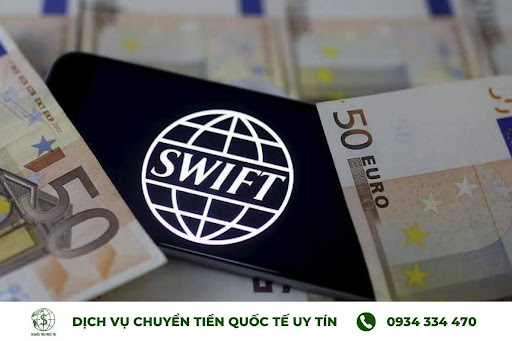 Phí chuyển tiền từ Hàn Quốc về Việt Nam thông qua ngân hàng